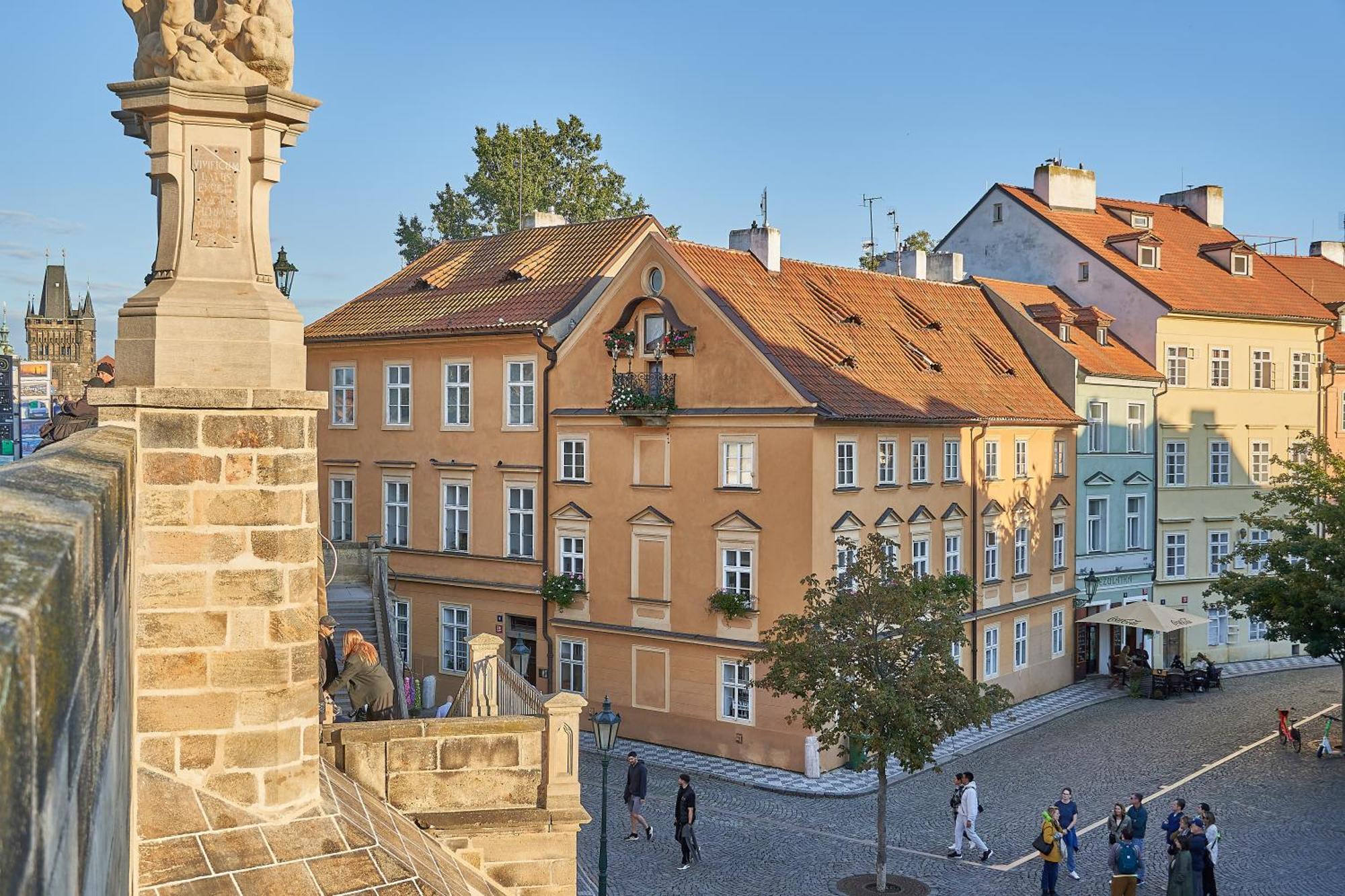 Hotel U 3 Pstrosu Прага Екстер'єр фото