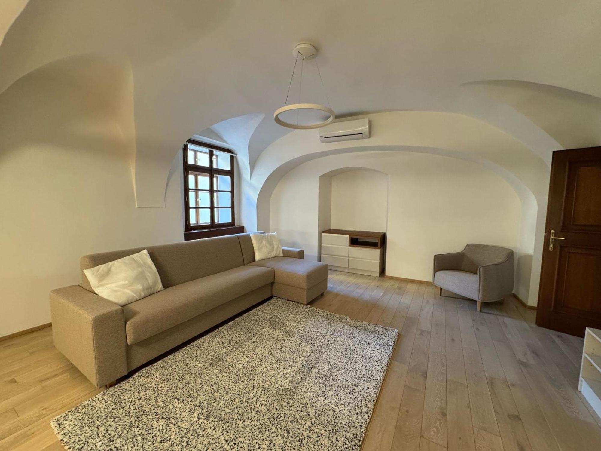 Hotel U 3 Pstrosu Прага Екстер'єр фото